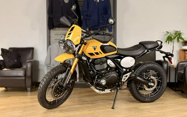 2026 Triumph Scrambler 400 XC