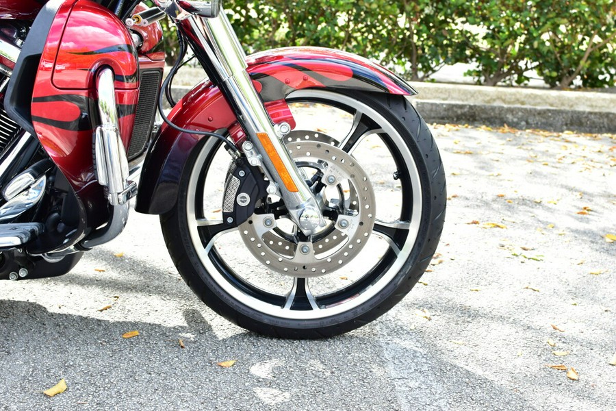 2022 Harley-Davidson CVO Tri Glide