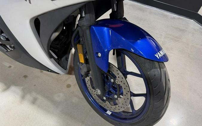 2015 Yamaha YZF-R3