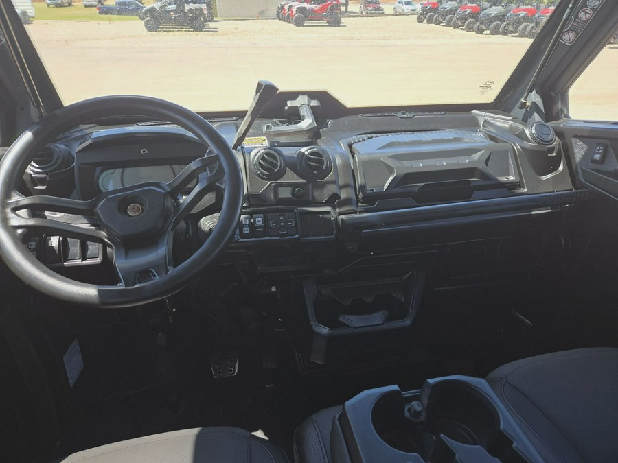 2024 Can-Am Defender MAX Limited