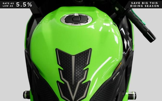 2025 Kawasaki NINJA ZX-4RR KRT (ABS)