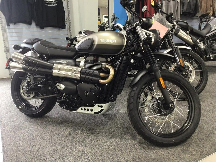 2022 Triumph Street Scrambler Sandstorm Edition Sandstorm Matt Storm Grey