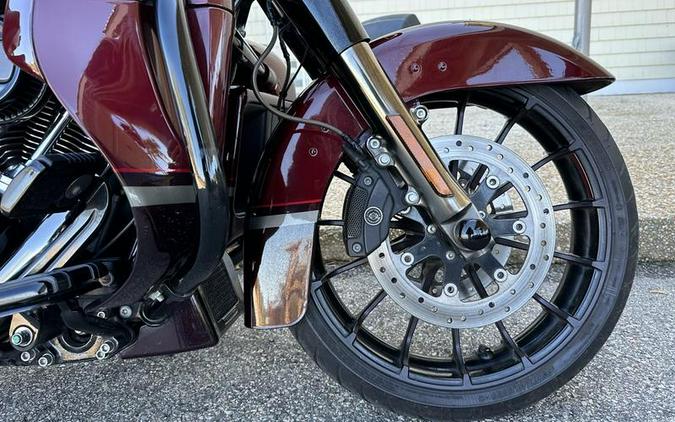 2019 Harley-Davidson® FLHXSE - CVO™ Street Glide®