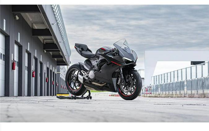 2024 Ducati Panigale V2 Thrilling Black