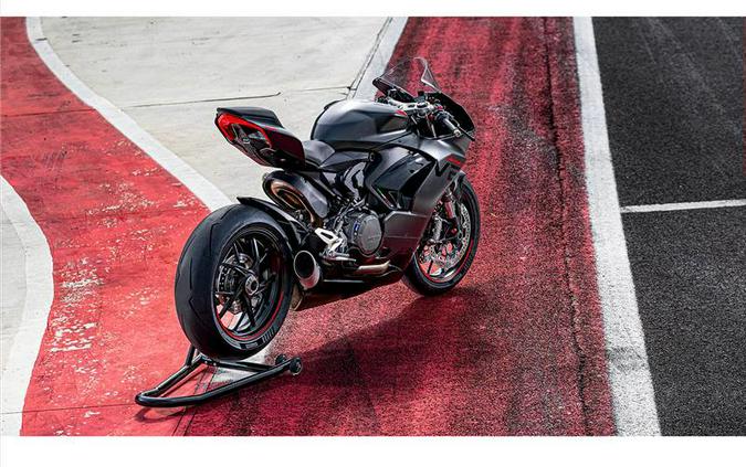 2024 Ducati Panigale V2 Thrilling Black