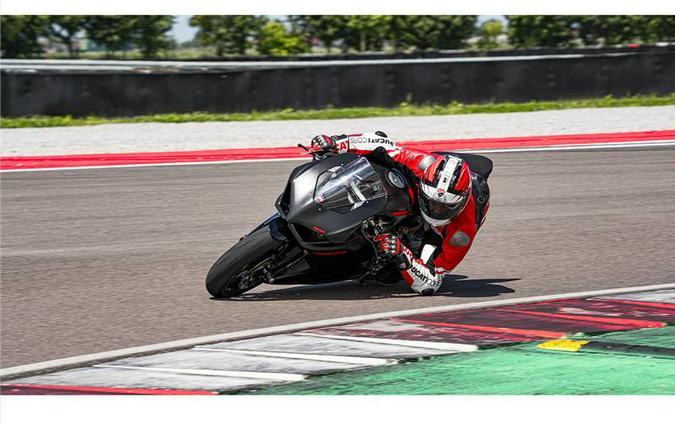 2024 Ducati Panigale V2 Thrilling Black