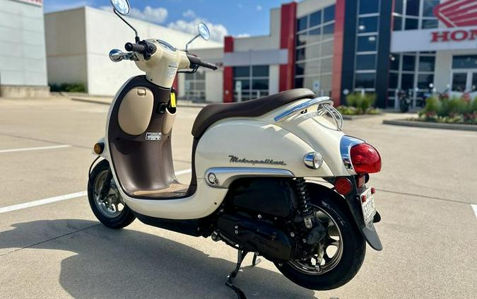 2022 Honda® Metropolitan