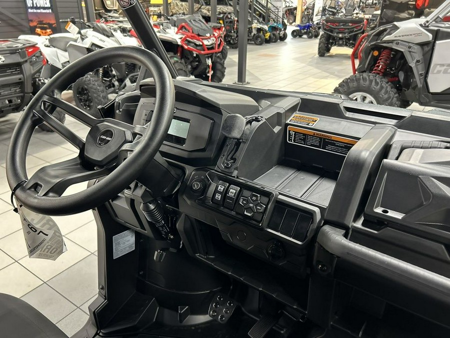 2025 Can-Am™ Defender MAX DPS HD9