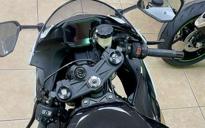 2026 Kawasaki Ninja® ZX™-6R ABS