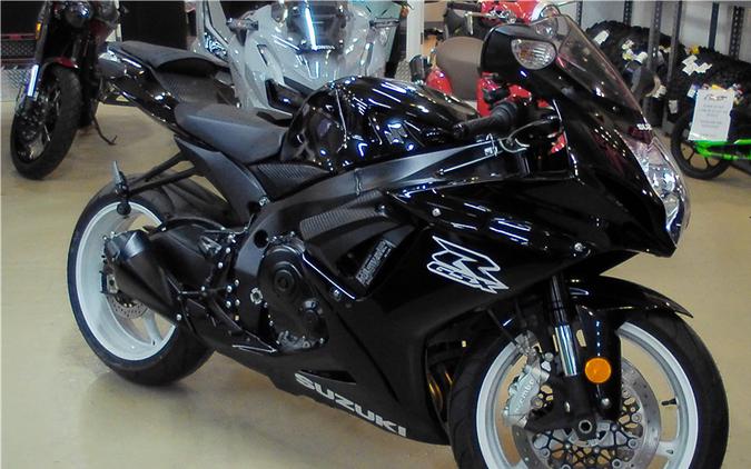 2019 SUZUKI GSX-R600