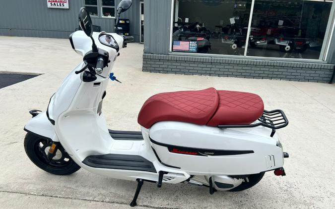 2025 Keeway Sixties 300i