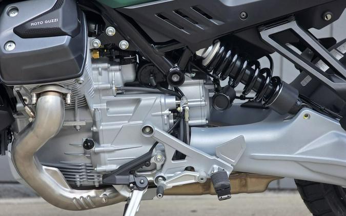 2027 Moto Guzzi Stelvio Base