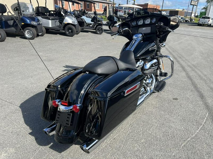 2023 Harley-Davidson® FLHX - Street Glide®