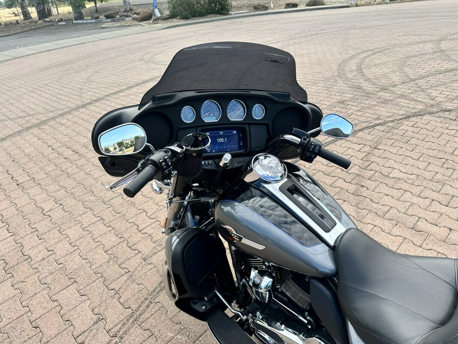 FLHTCUTG 2022 Tri Glide Ultra