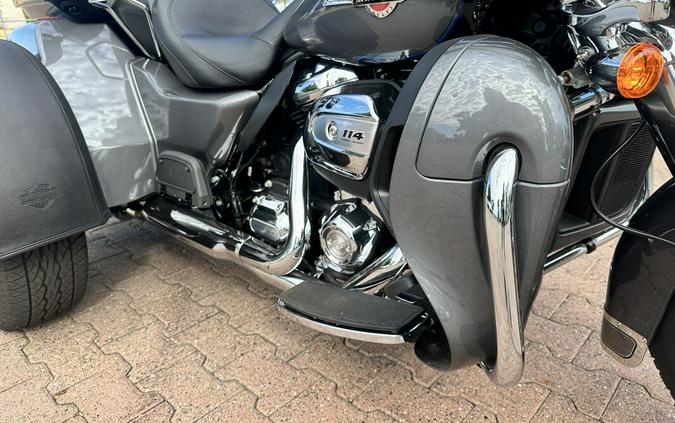 FLHTCUTG 2022 Tri Glide Ultra