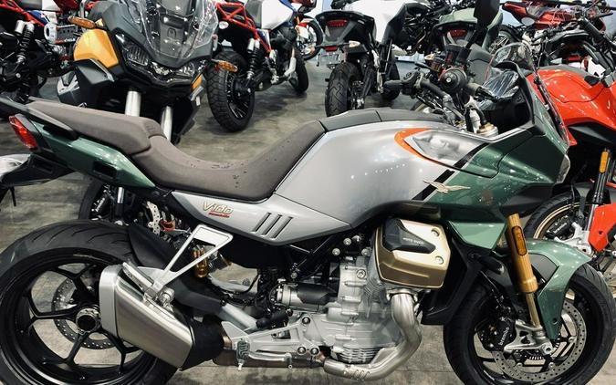 2024 Moto Guzzi V100 Mandello S