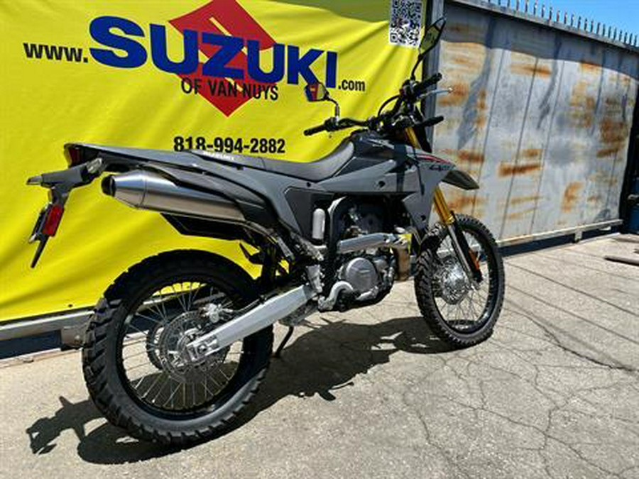 2025 Suzuki DR-Z4S