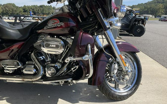 2013 Harley-Davidson Touring FLHTCUSE8 - CVO Ultra Classic Electra Glide