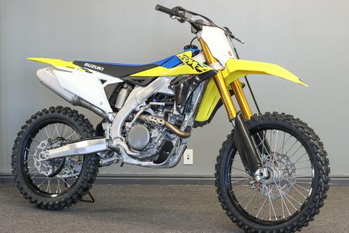 2022 Suzuki RM-Z250 Review [The Playful Motocross Racebike]