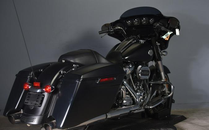 2022 Harley-Davidson Street Glide Special