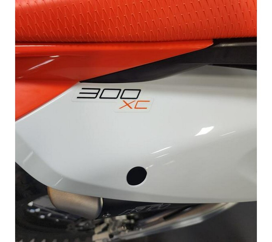 2024 KTM XC 300