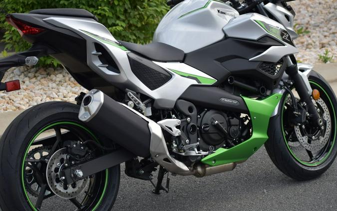 2024 Kawasaki Z7 Hybrid ABS