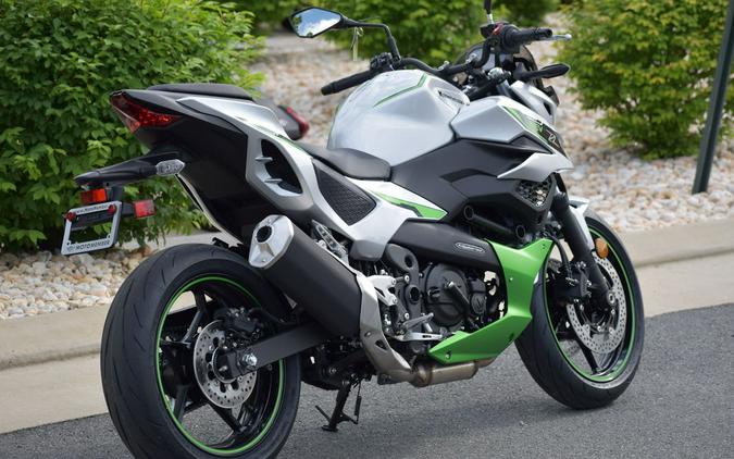 2024 Kawasaki Z7 Hybrid ABS