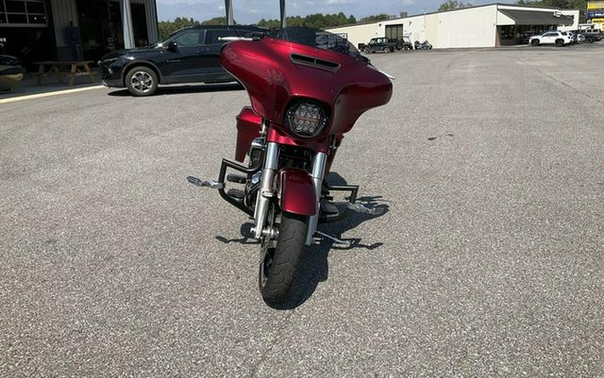 2017 Harley-Davidson Street Glide FLHXS - Special