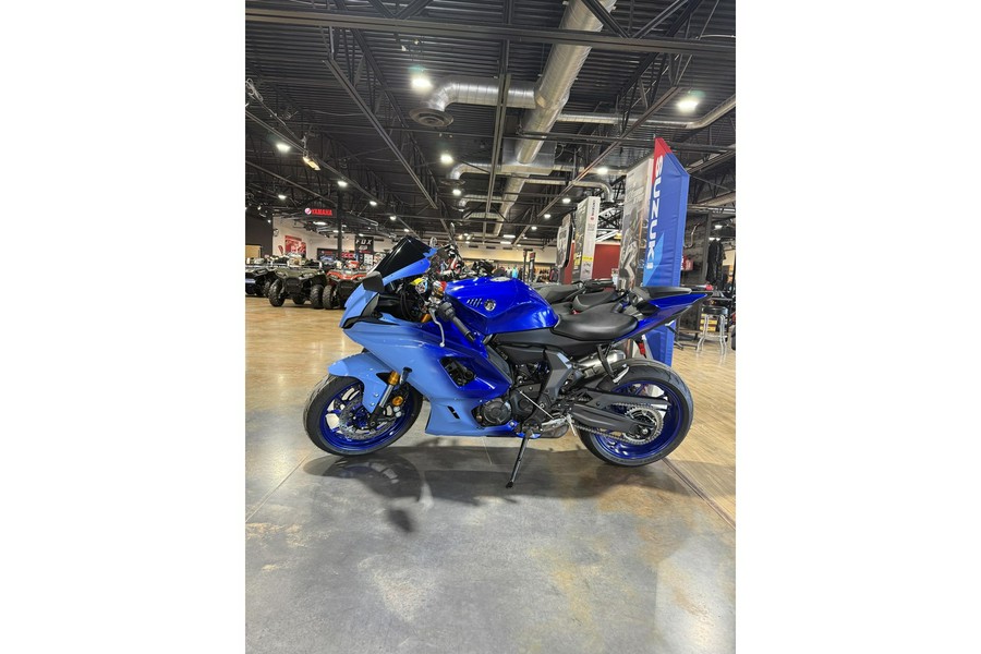 2025 Yamaha YZF-R7