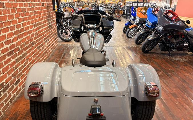 FLTRT 2026 Road Glide 3