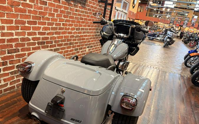 FLTRT 2026 Road Glide 3