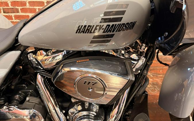 FLTRT 2026 Road Glide 3