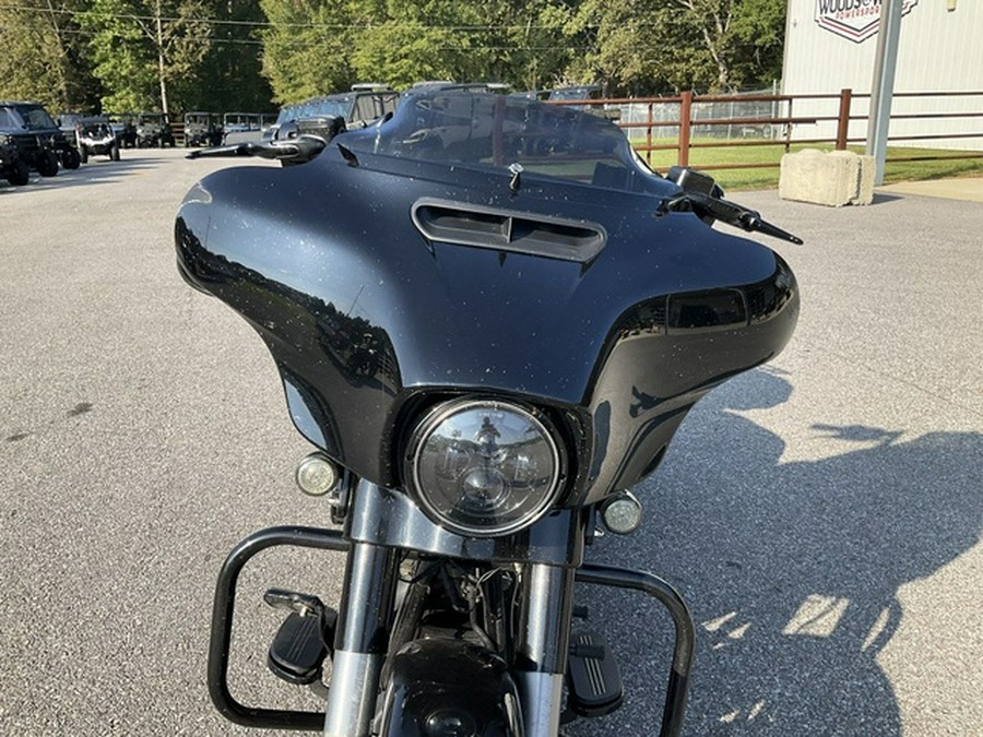 2017 Harley-Davidson Street Glide FLHX