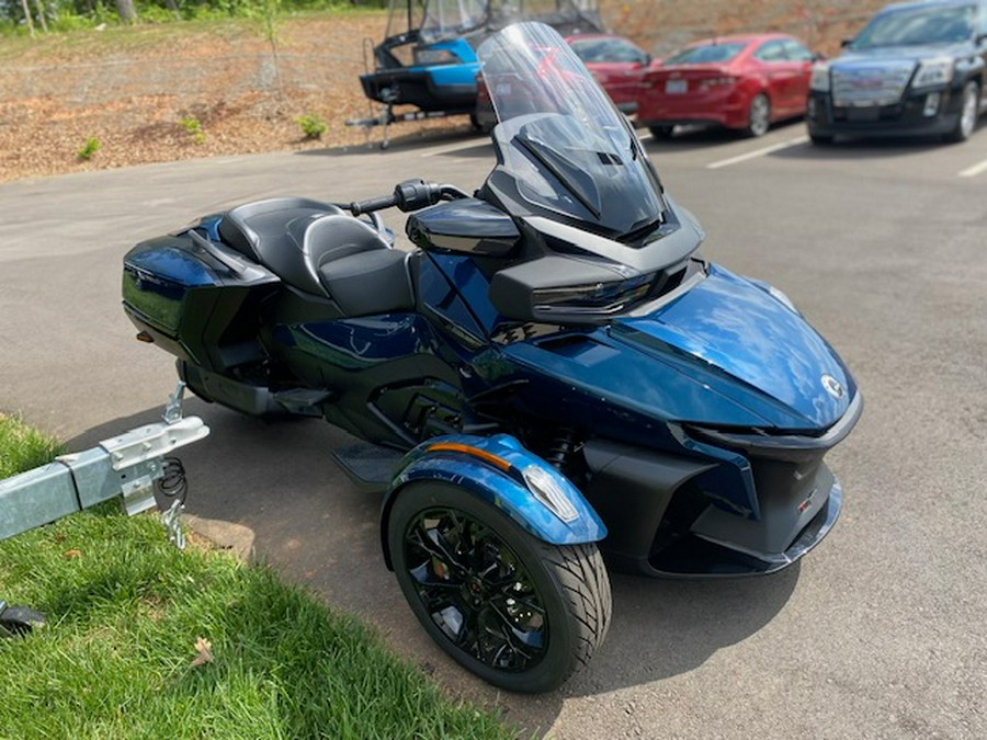 2024 Can-Am™ Spyder RT Base