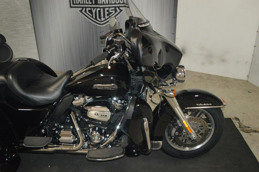 2019 Harley-Davidson® FLHTCUTG - Tri Glide® Ultra