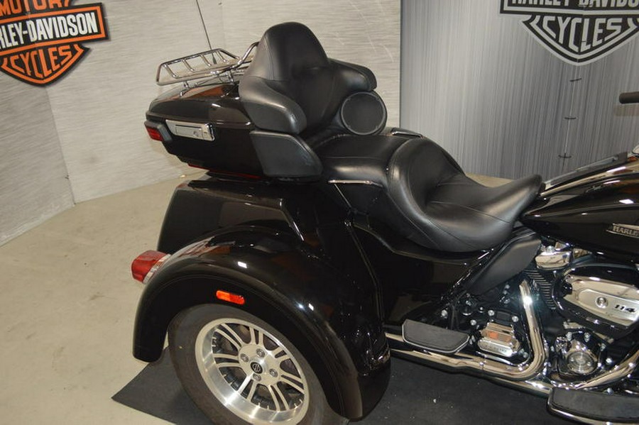 2019 Harley-Davidson® FLHTCUTG - Tri Glide® Ultra