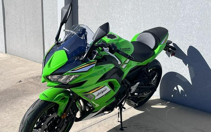 2025 Kawasaki Ninja 650 KRT Edition ABS