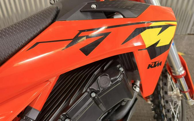 2026 KTM SX-E 5