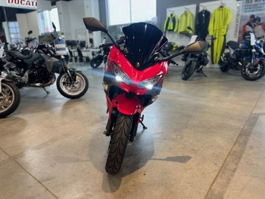 2021 Kawasaki Ninja 400 ABS