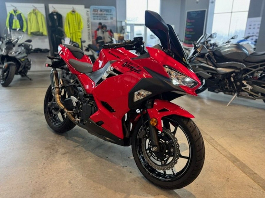 2021 Kawasaki Ninja 400 ABS