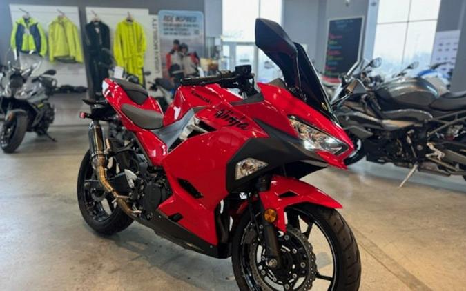 2021 Kawasaki Ninja 400 ABS