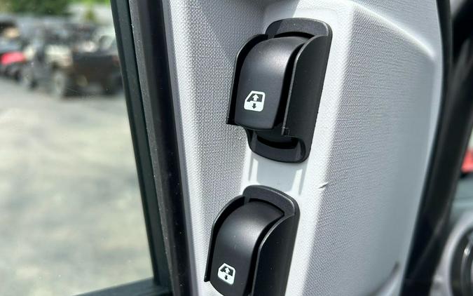 2025 Kawasaki RIDGE CREW HVAC