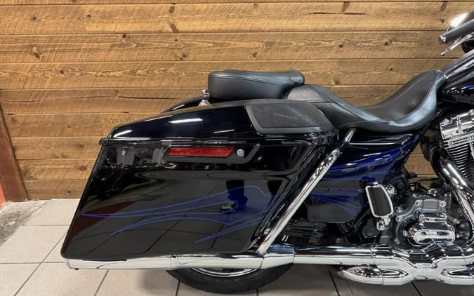 2016 Harley-Davidson® CVO™ Street Glide® Black Licorice with Midnight Cobalt Flames FLHXSE