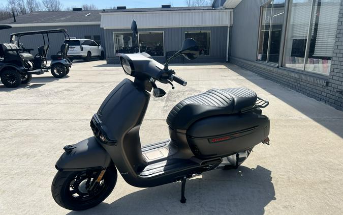 2025 Keeway Sixties 300i