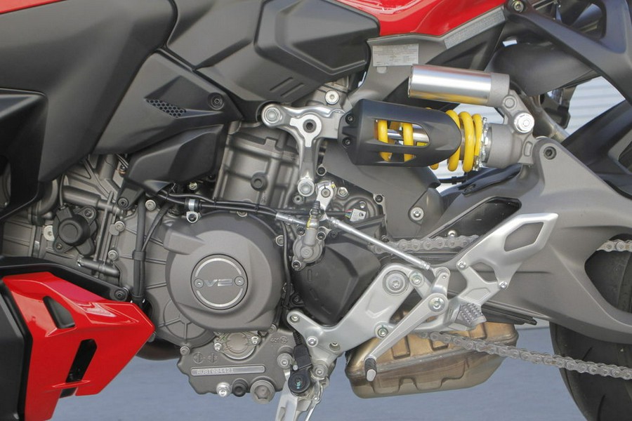 2026 Ducati Streetfighter V2