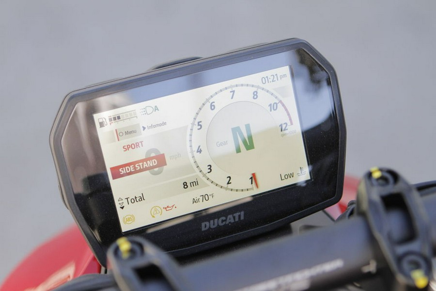 2026 Ducati Streetfighter V2