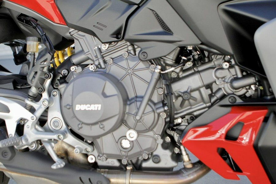 2026 Ducati Streetfighter V2