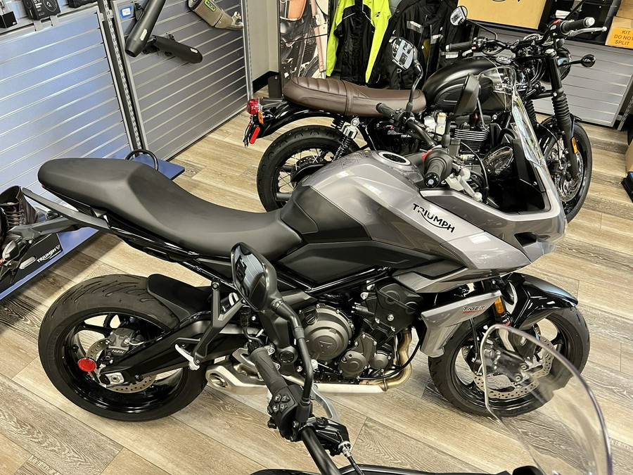 2022 Triumph Tiger Sport 660 (Color)