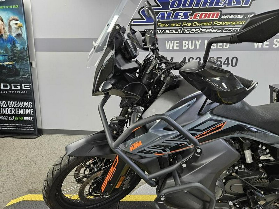 2022 KTM 890 Adventure
