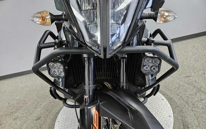 2022 KTM 890 Adventure